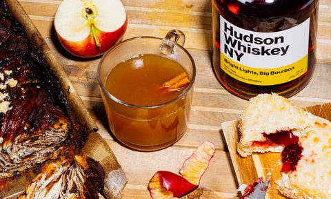 make your life easier with batched cocktails for thanksgiving hudson apple of my eye
