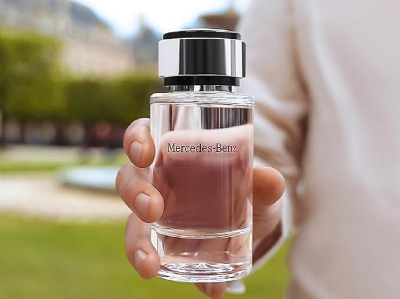 A person holding the Mercedes-Benz Cologne for Men.