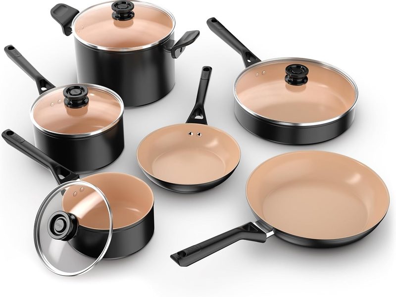 Everything included in Ninja's Pots and Pans 10-piece non-stick cookware set.