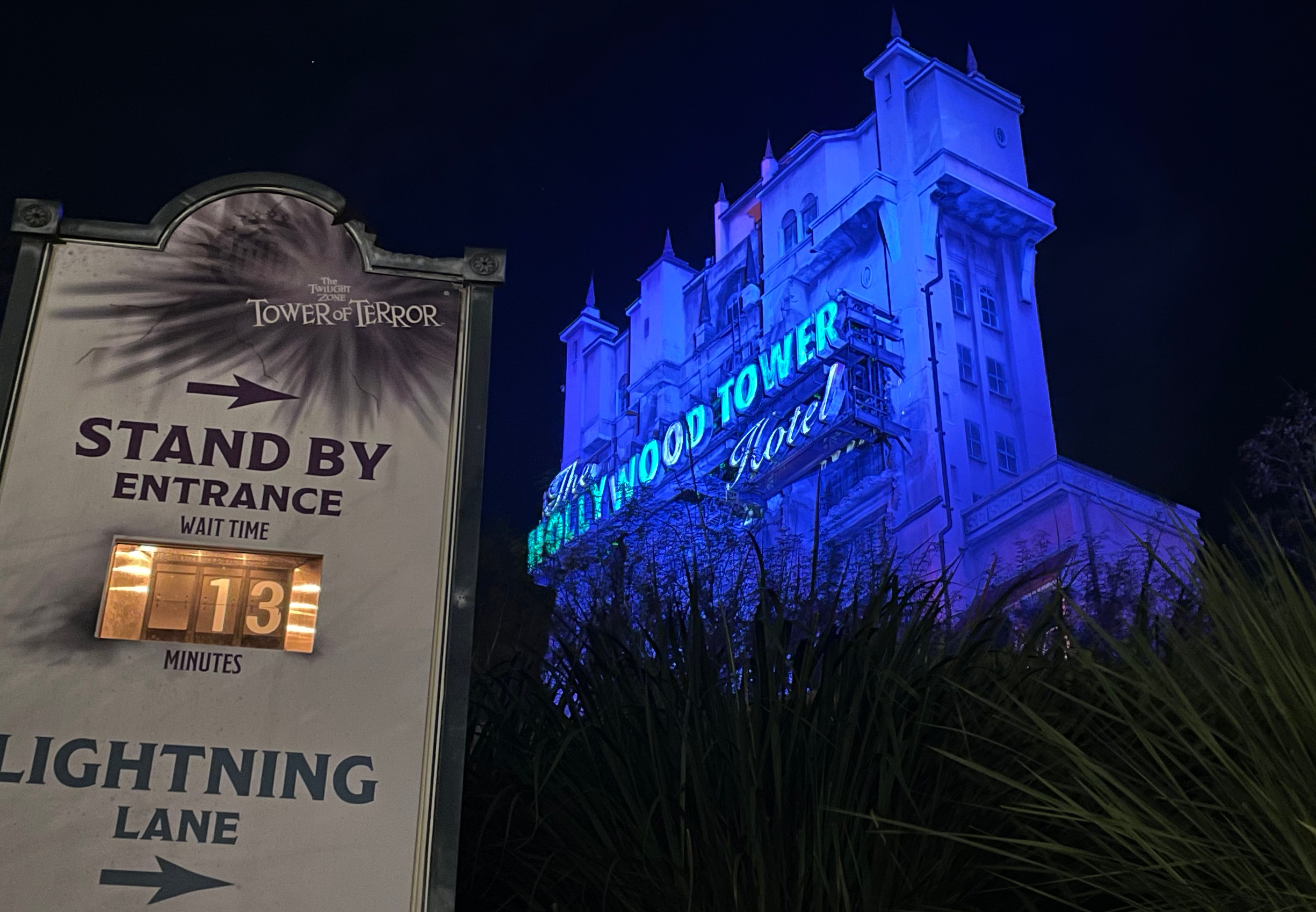 Really short ride lines at Jollywood Nights