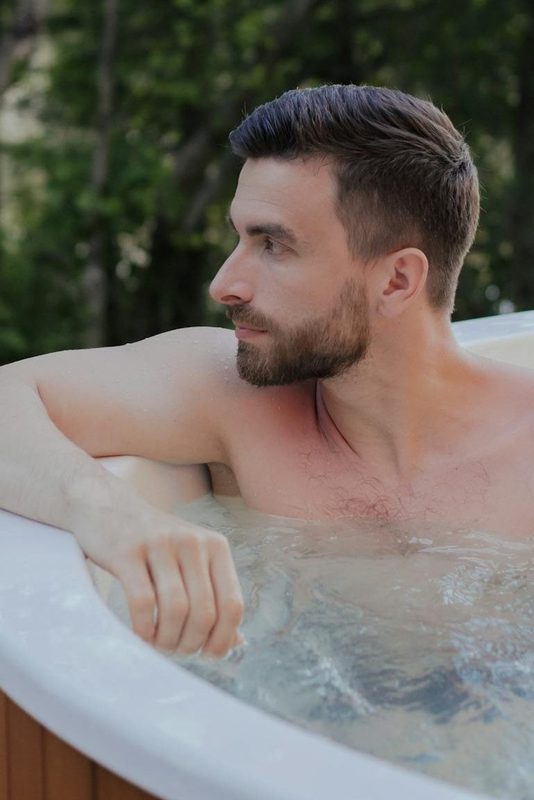 ron-lach-man hot tub outdoors relax