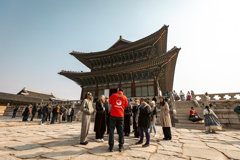A collection of images taken by Siena Nisavic on the 18-35's South Korea Press trip in March 2024.