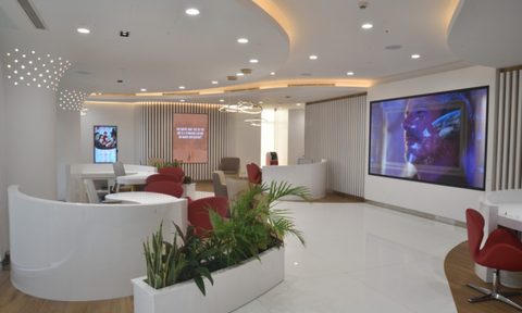 Emirates travel store
