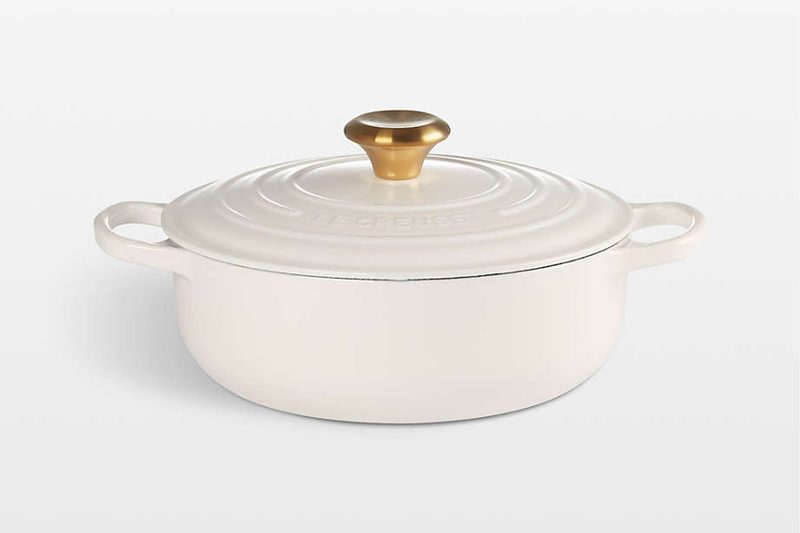 Te Le Creuset Signature 3.5-quart Sauteuse Oven on a white background.