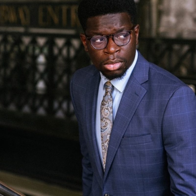 Perry Ellis suit and tie
