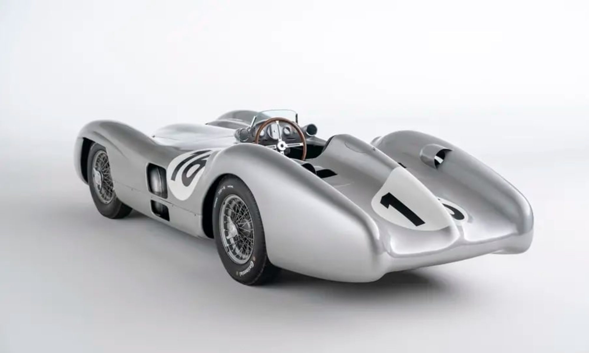 1954 Mercedes-Benz W 196 R Stromlinienwagen left rear three-quarter view.