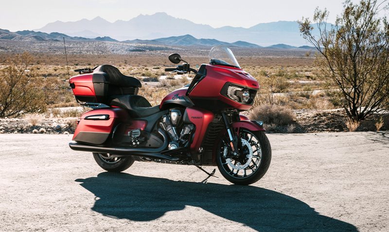 2025 Indian Pursuit Dark Horse.