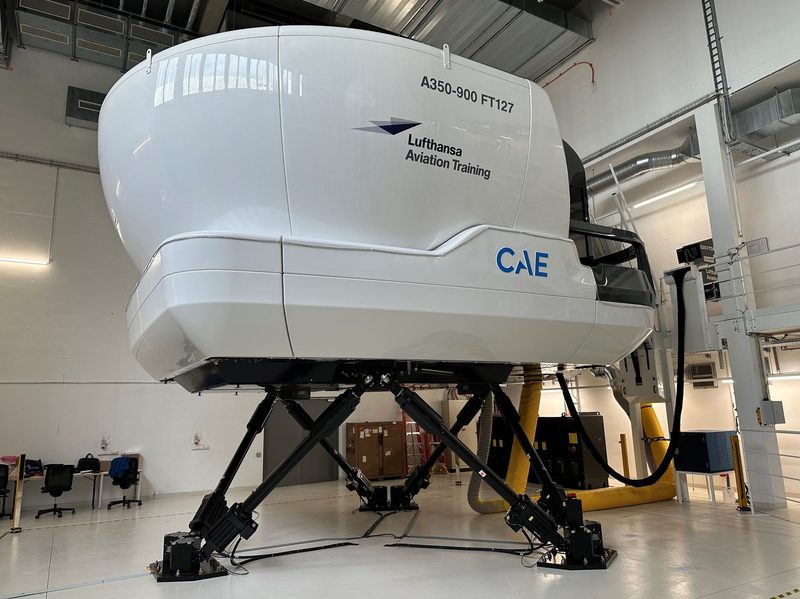 SWISS A350 Simulator