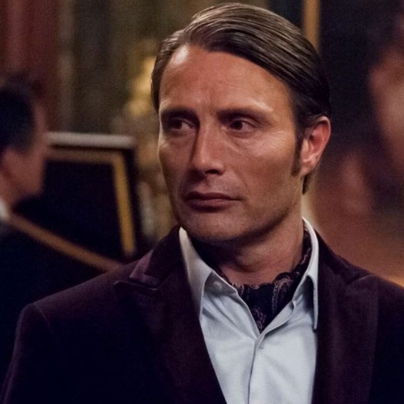 Hannibal Lecter wearing a cravat