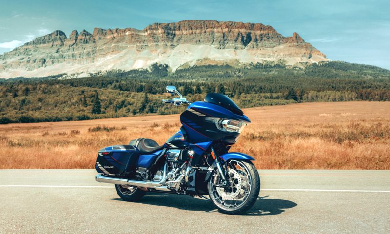 Harley-Davidson 2025 CVO Road Glide.