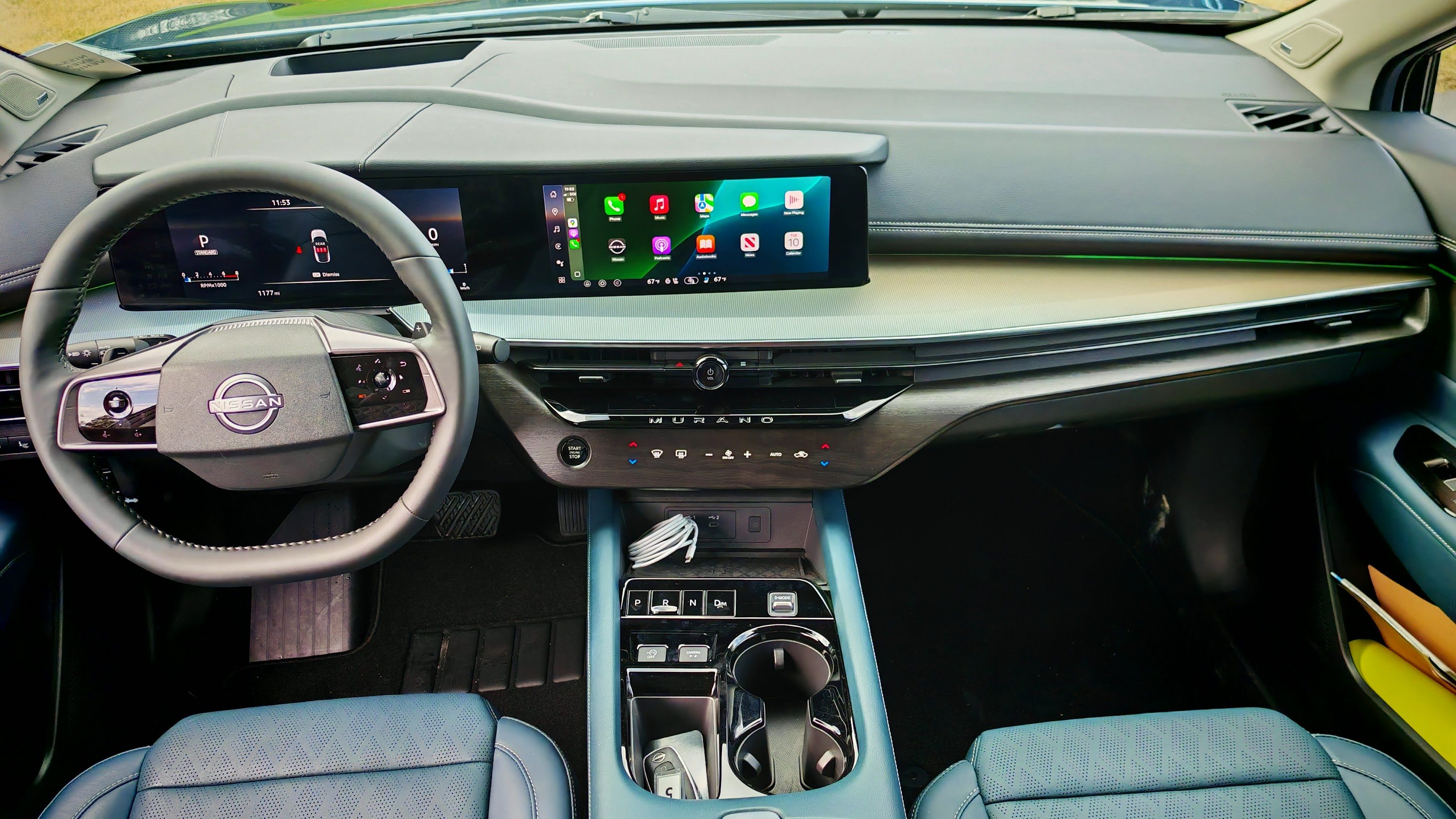 View of the new dash and center console in the 2025 Nissan Murano