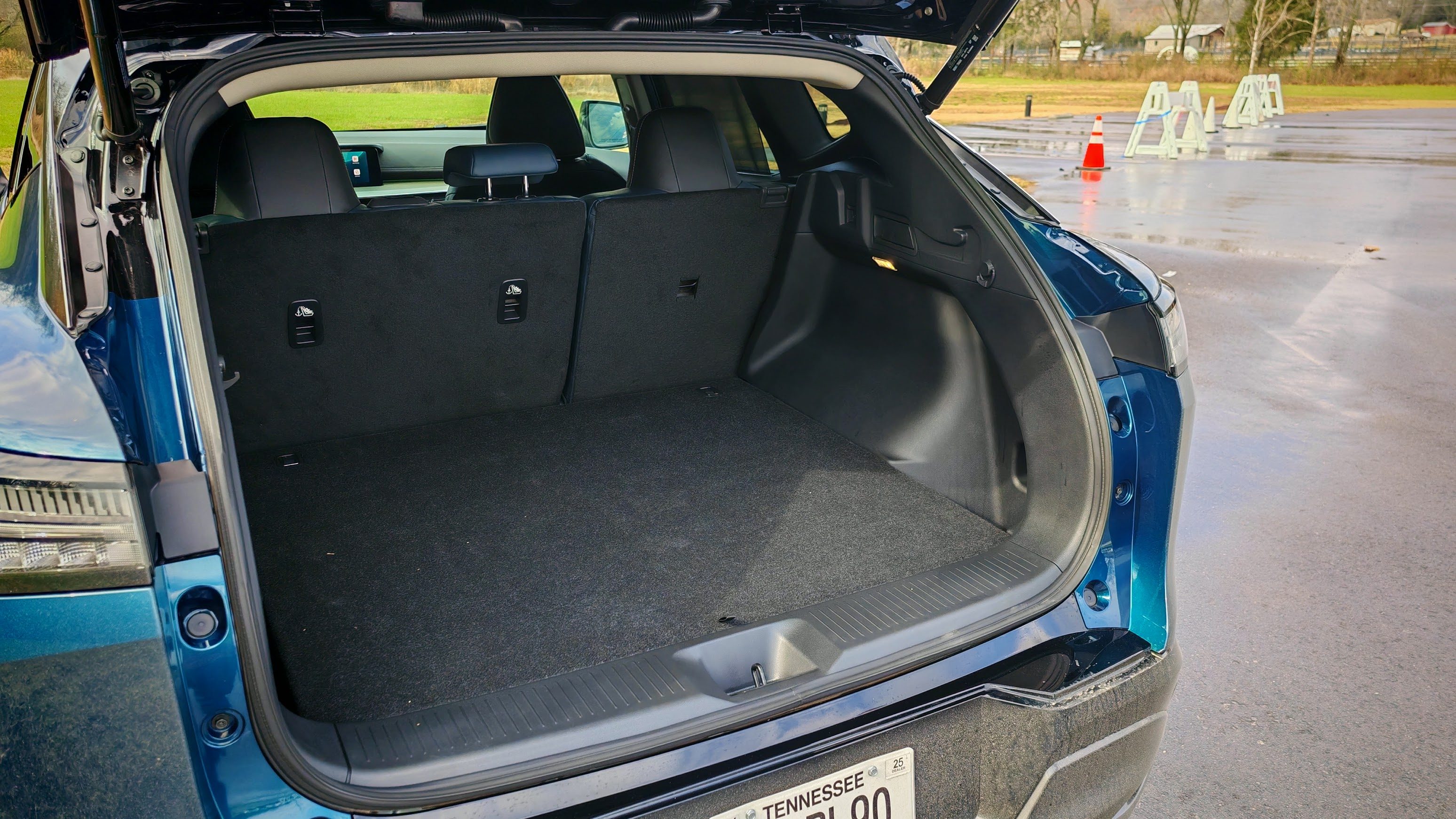 Trunk space in the 2025 Nissan Murano