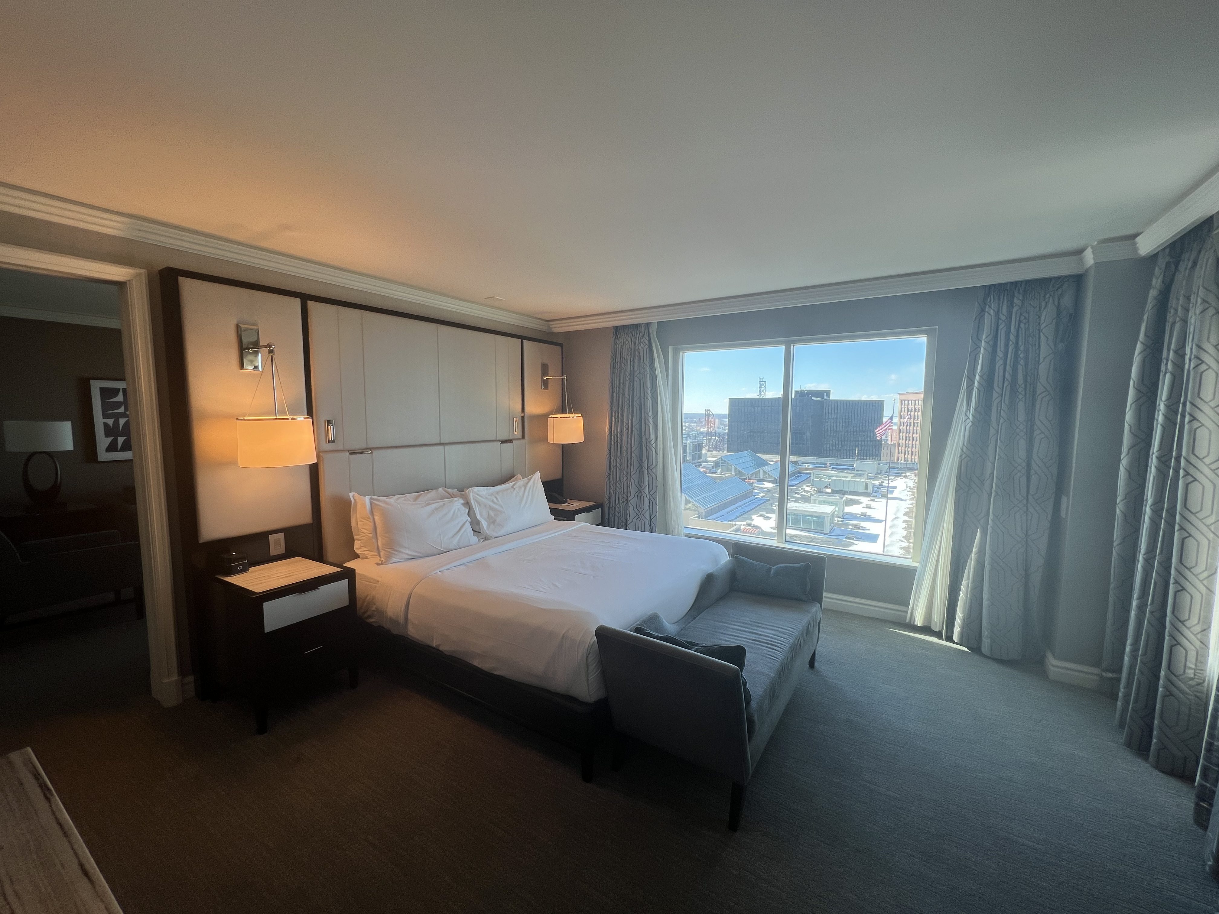 Ritz Carlton, Cleveland