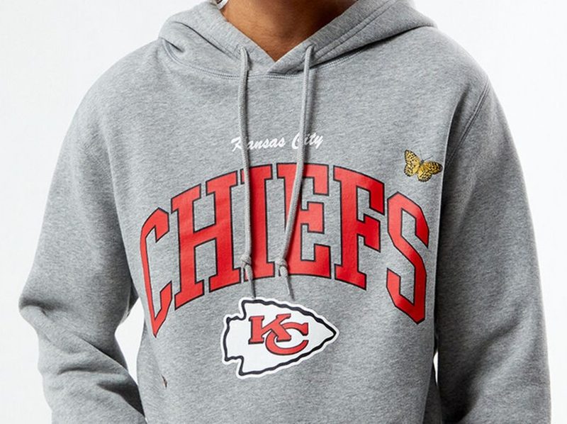 Pacsun Chiefs hoodie gray