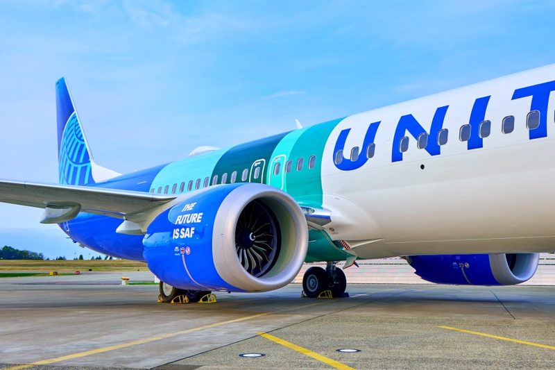 United SAF livery plane