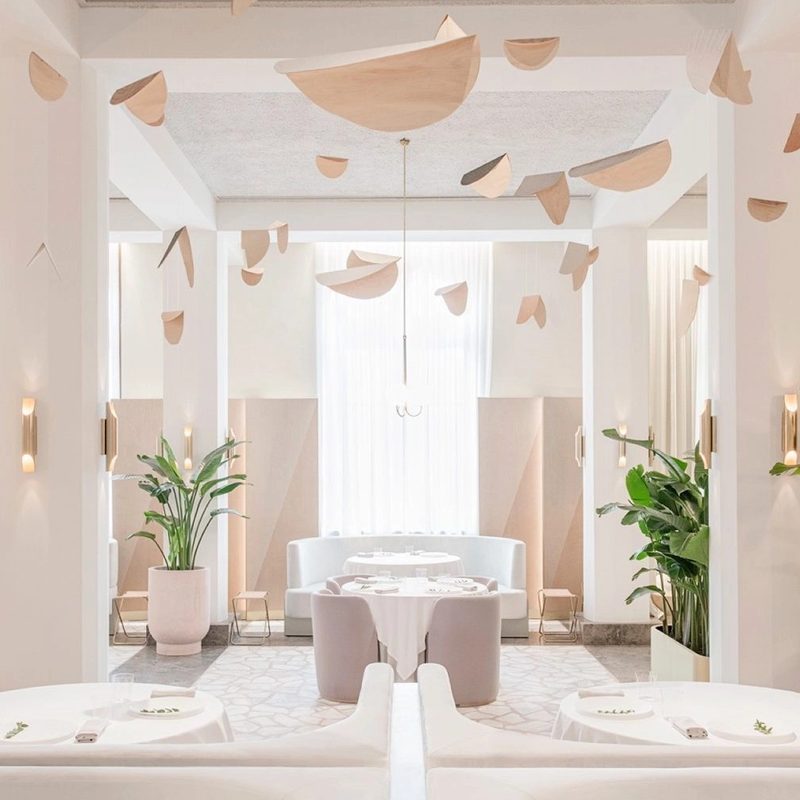 Odette, Singapore