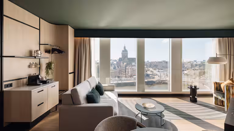DoubleTree by Hilton Amsterdam Centraal Station