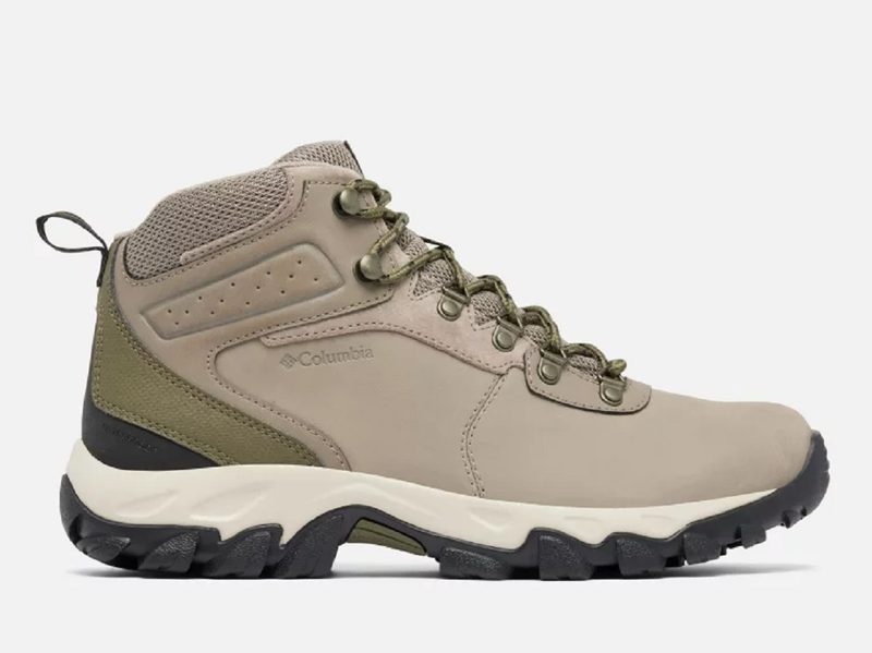 The Columbia Men’s Newton Ridge Plus II Waterproof Hiking Boot on a gray background.