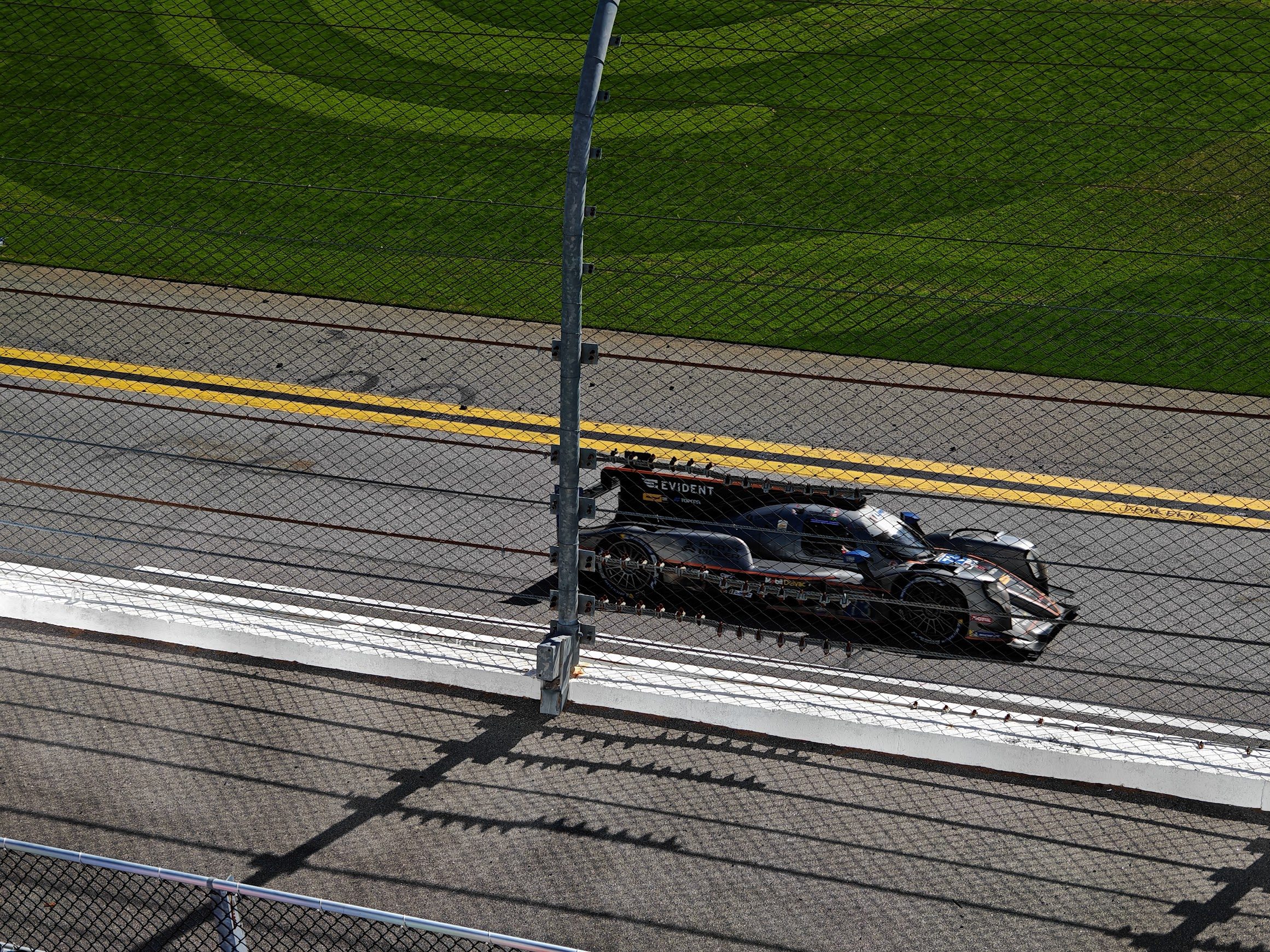 A car going past in the Rolex 24