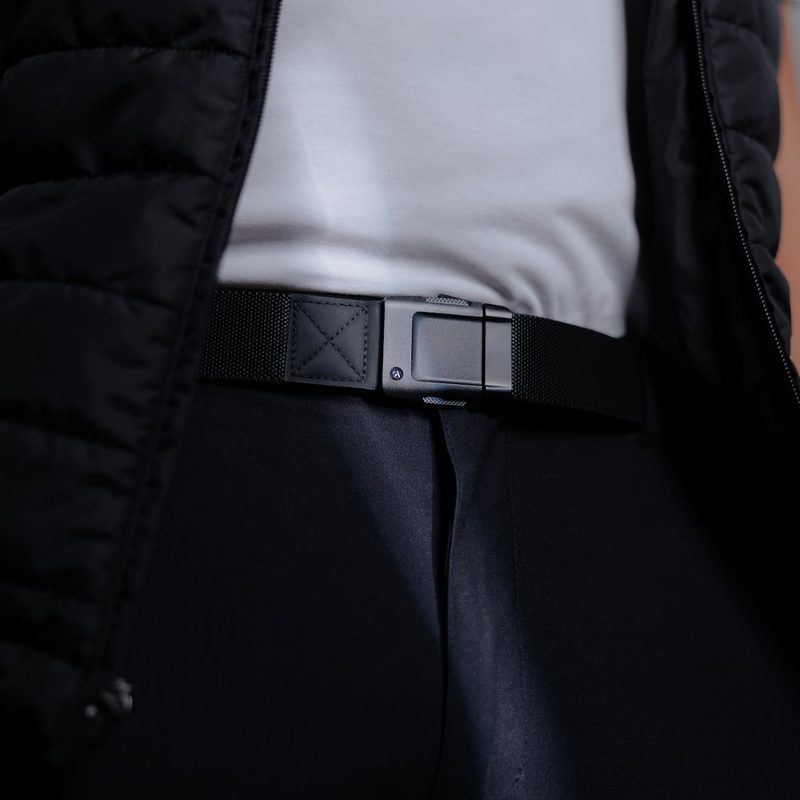 Man wearing the Motion belt from Arcade