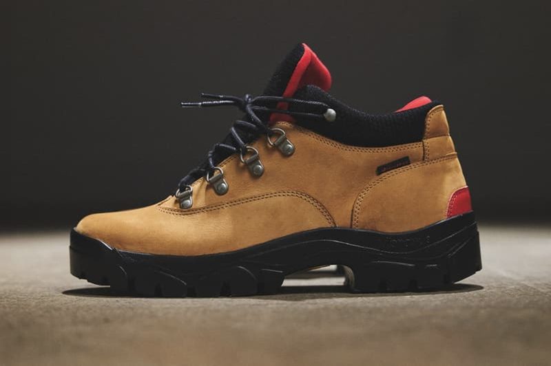 nubuck sport boots product photo