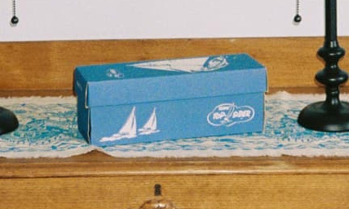 sperry x beams plus shoe box on counter