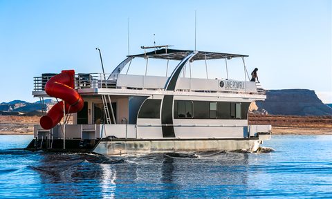 Lake Powell Resorts and Marinas