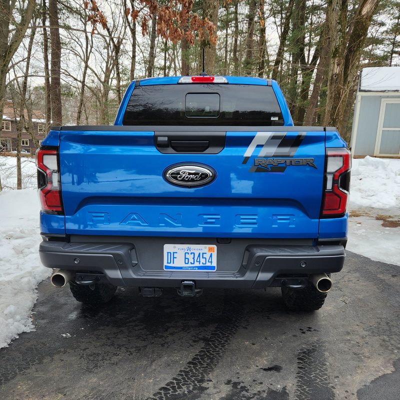 We drove a Ford Ranger Raptor on snow and ice in winter storms - The Manual