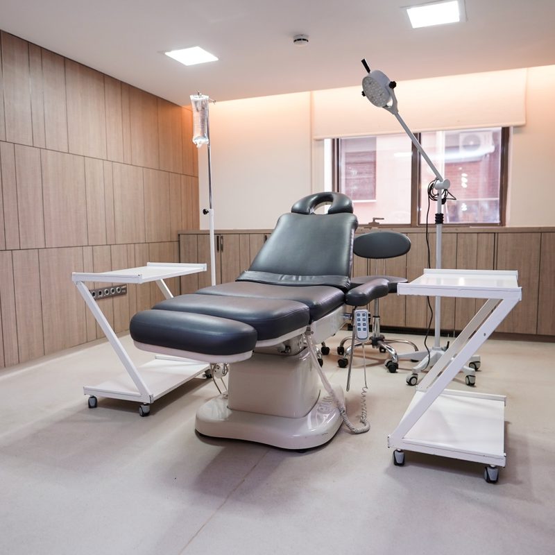 EsteNove operation chair