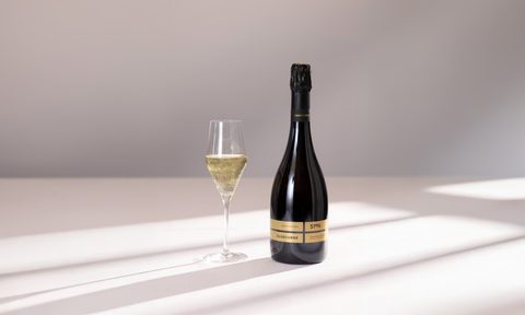 Fifty One Degrees North 2016 by Gusbourne