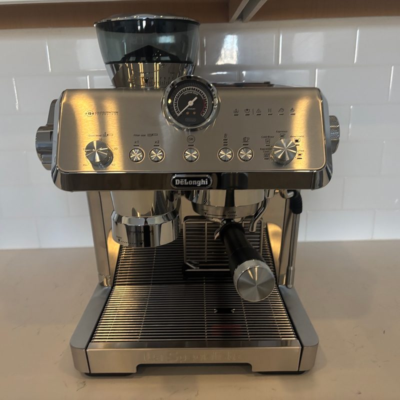 De'Longhi La Specialista Opera Espresso Machine with Cold Brew