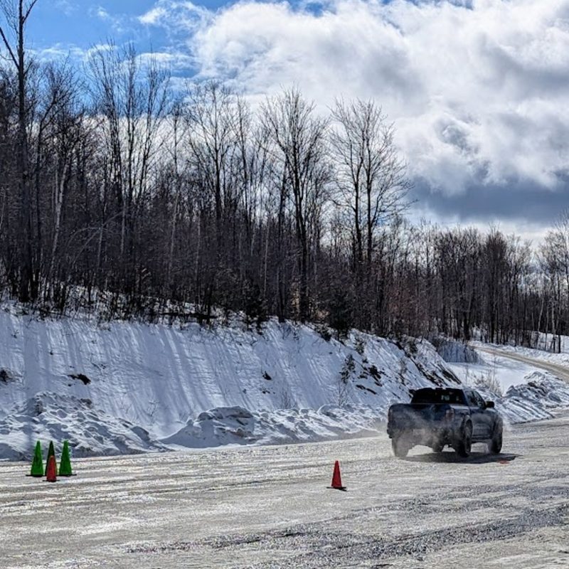 We drove a Ford Ranger Raptor on snow and ice in winter storms - The Manual