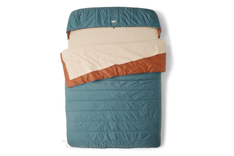 The Rei Co-op Camp Dreamer Double Sleep System on a white background.