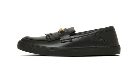 side view of converse sneaker loafer