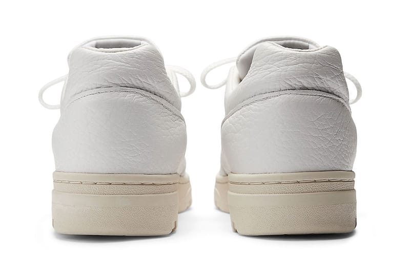 back heel of new balance allerdale sneaker