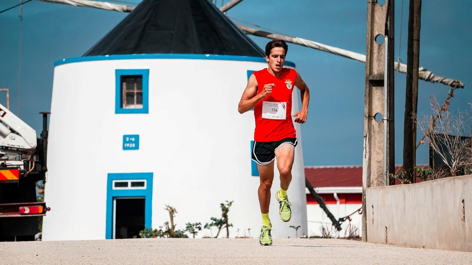 man runner marathon
