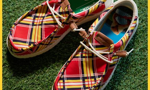 red yellow black plaid golf shoes