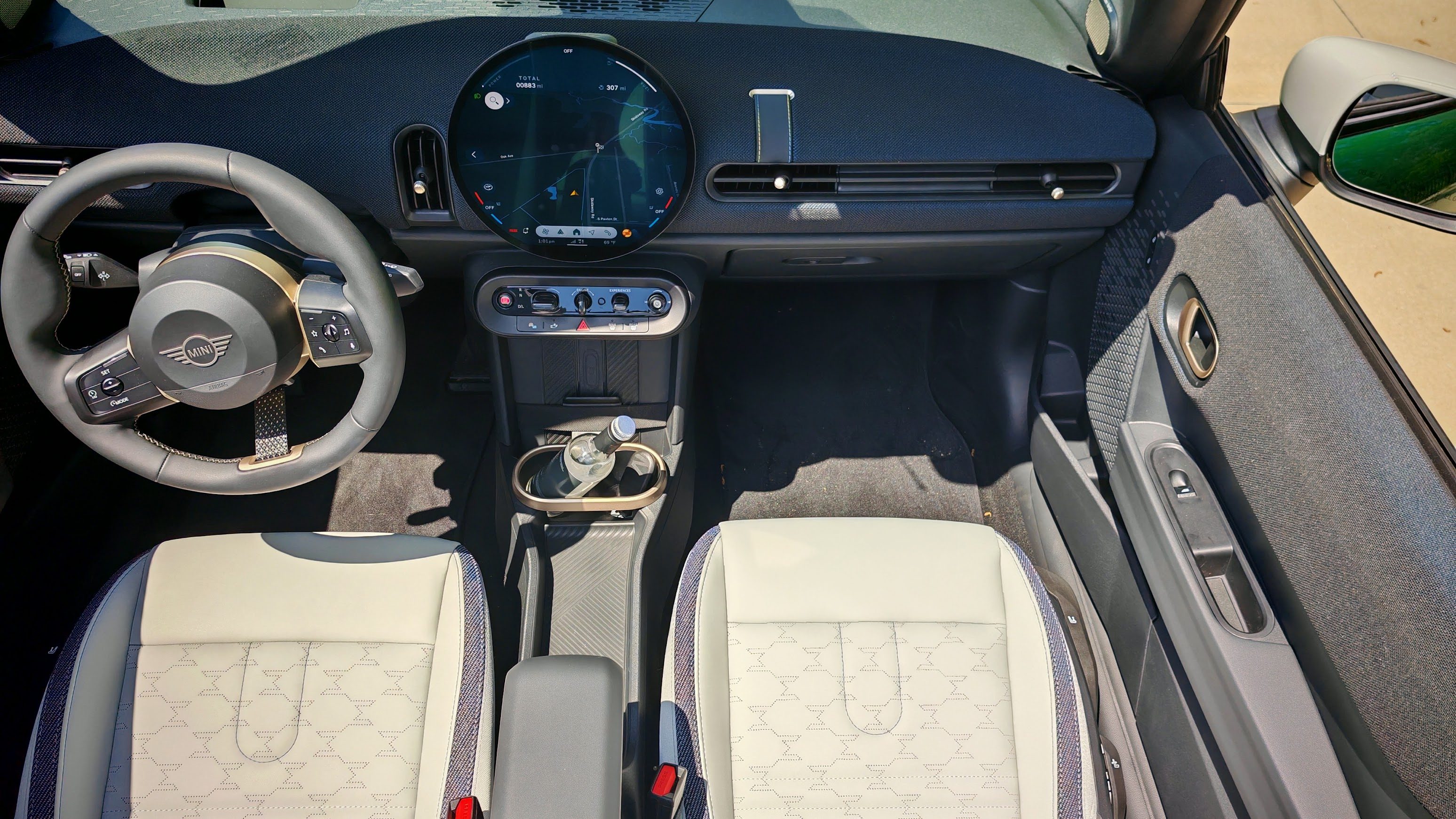2025 Mini Cooper S Convertible interior