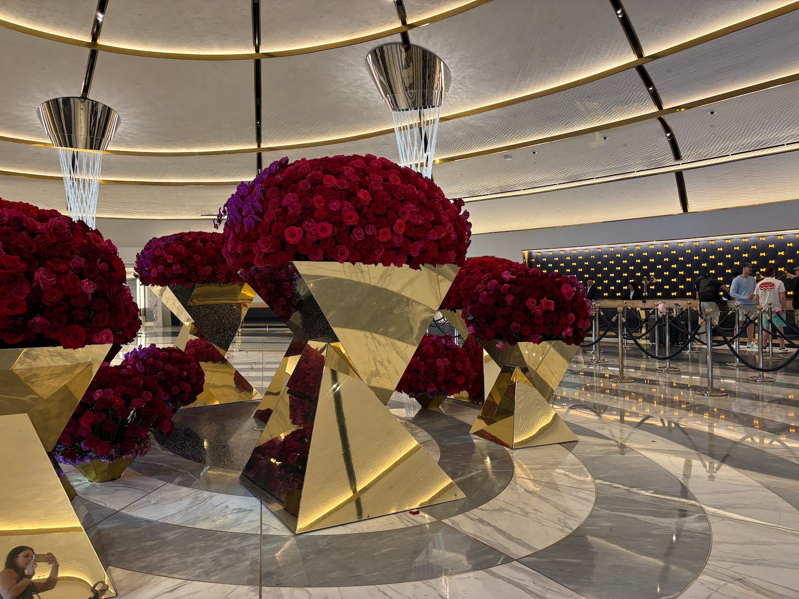Fontainebleau Vegas lobby