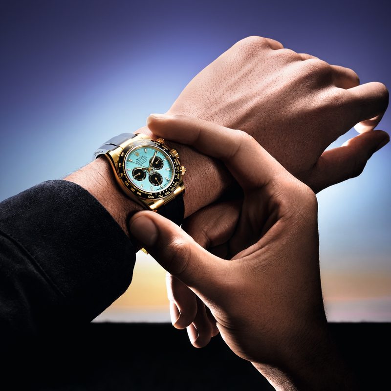The New Dials in turquoise.