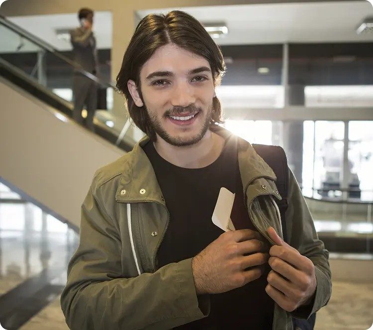 Airport traveler