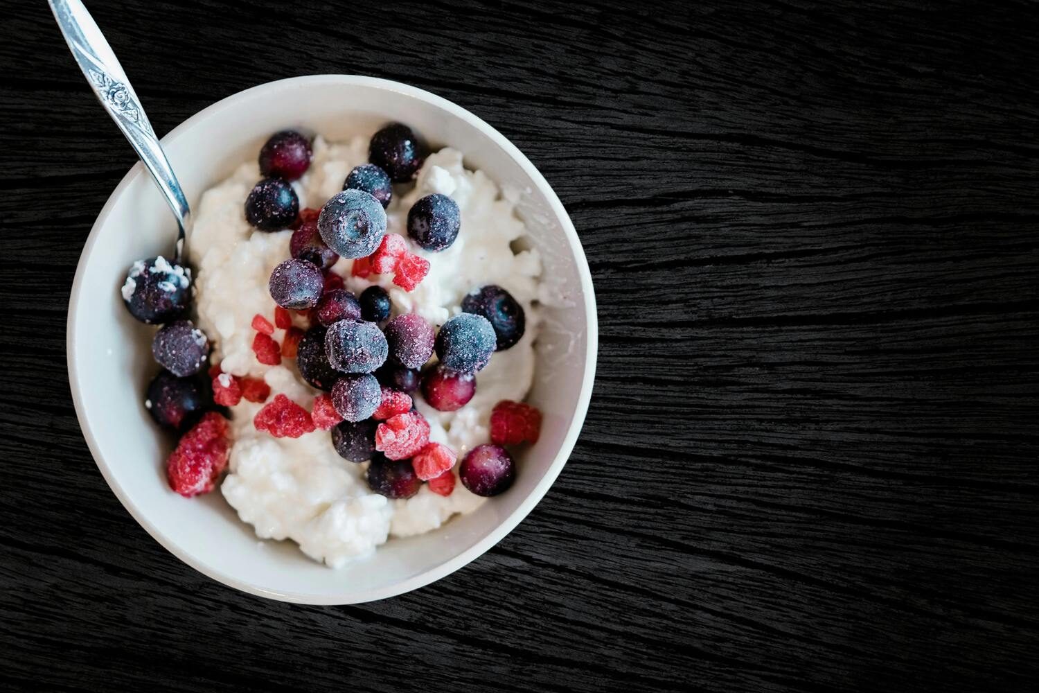 Cottage cheese and berries.