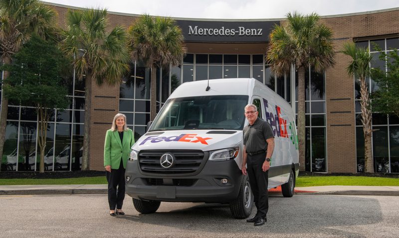 Prior to a South Carolina Mercedes representative turning over the eSprinter to Fed EX.