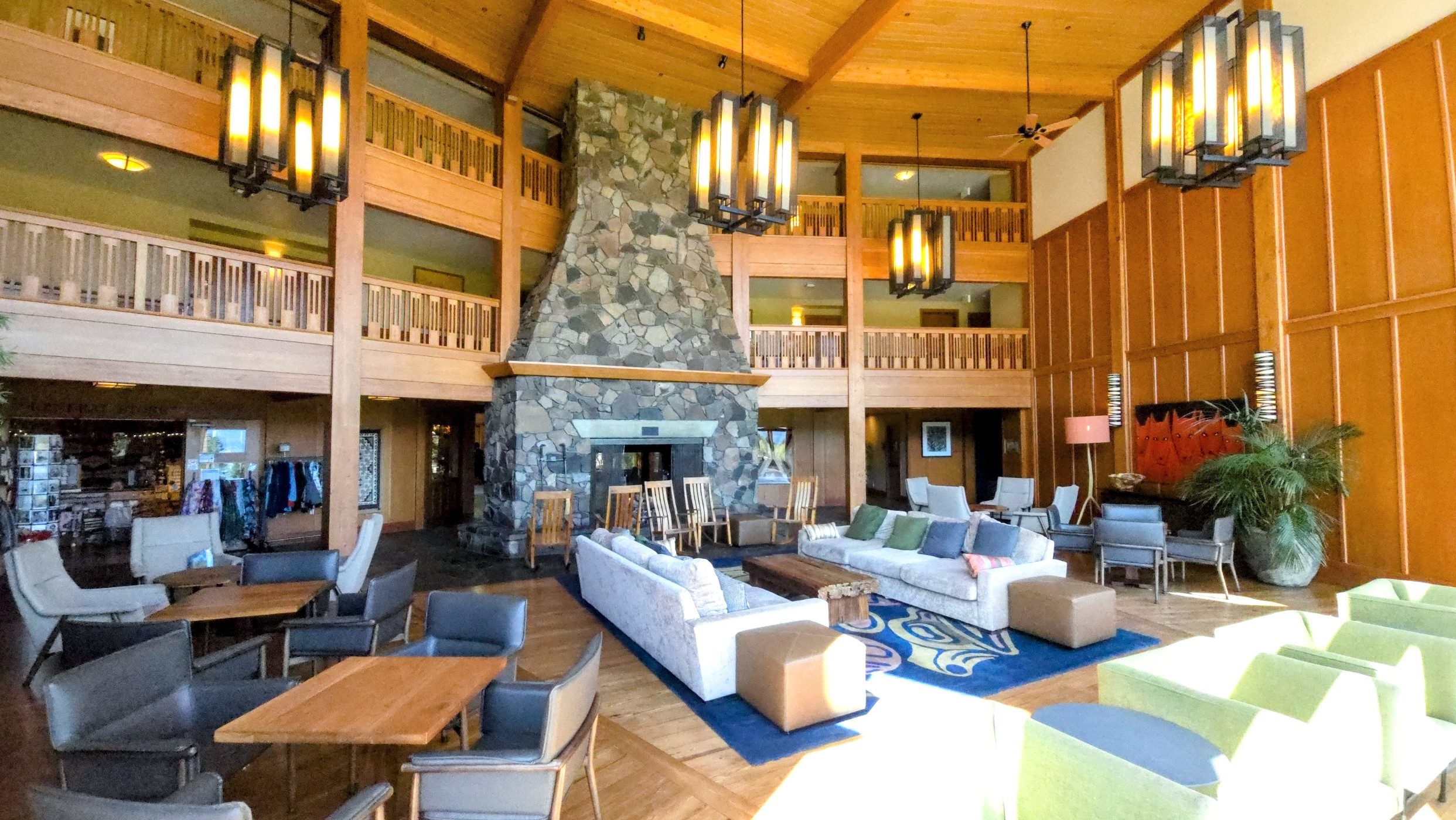 Communal area in Skamania Lodge