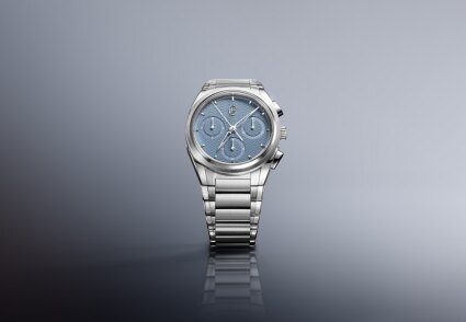 Tonda chrono parmigiani blue background