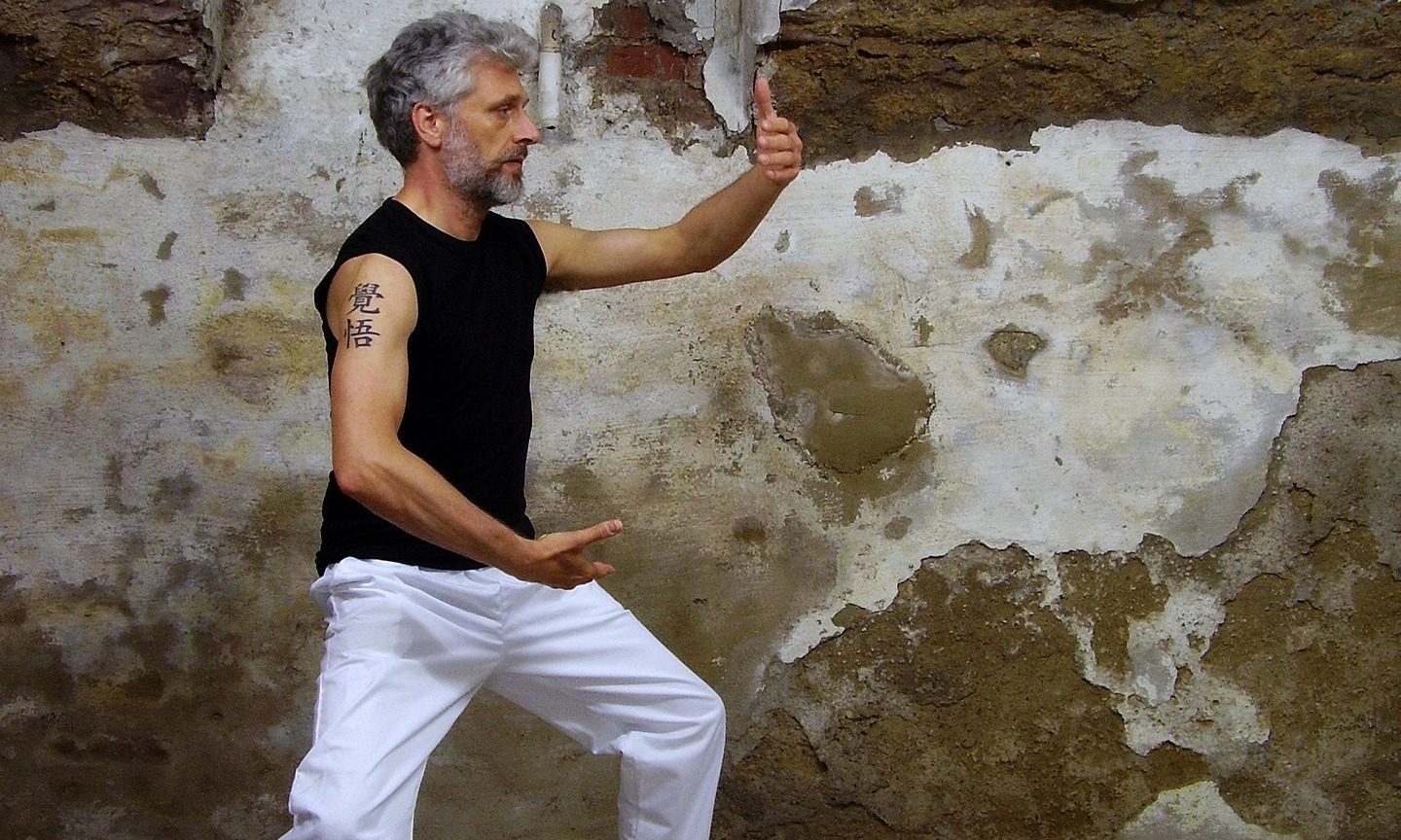 qigong tai chi man