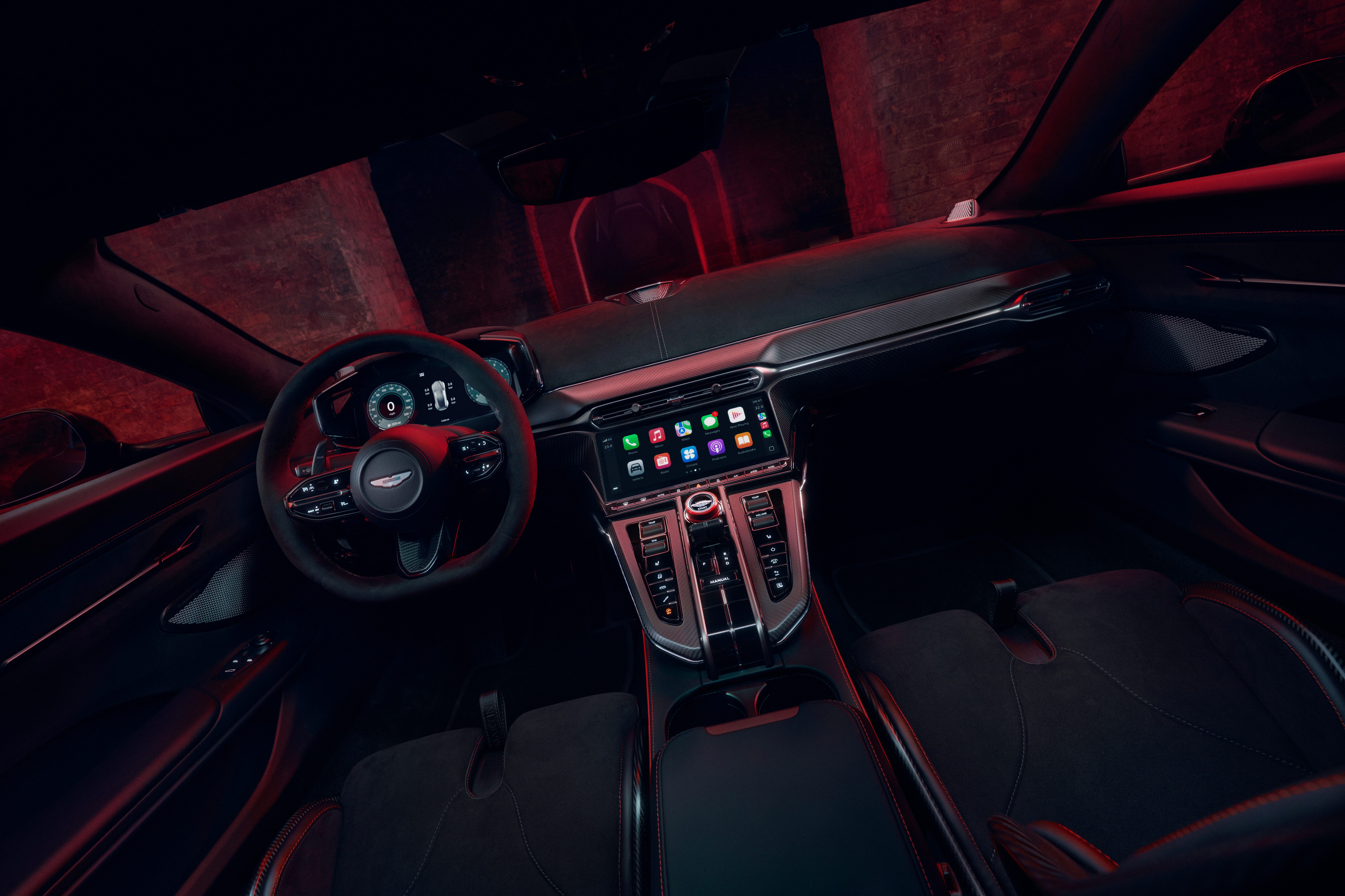 2025 Aston Martin Vantage S interior