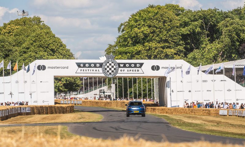Bentayga Speed SUV Hillclimb record run at Goodwood Festival of Speed.