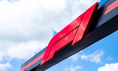 F1 logo on sign over track.