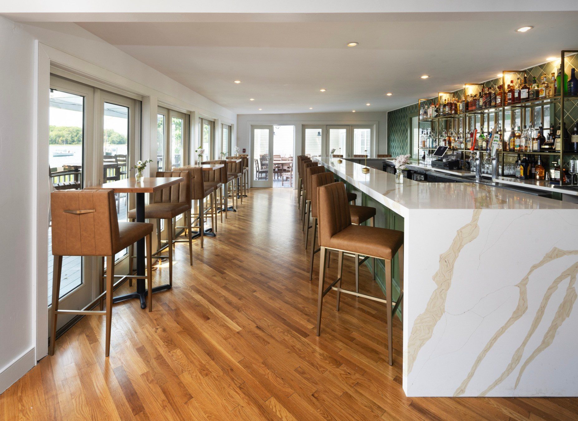 Breakwater Inn
